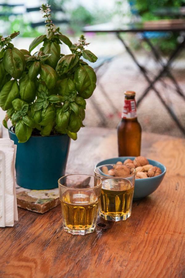 Alojamento de Acomodação e Pequeno-almoço Borgo Vergini Garden Nápoles